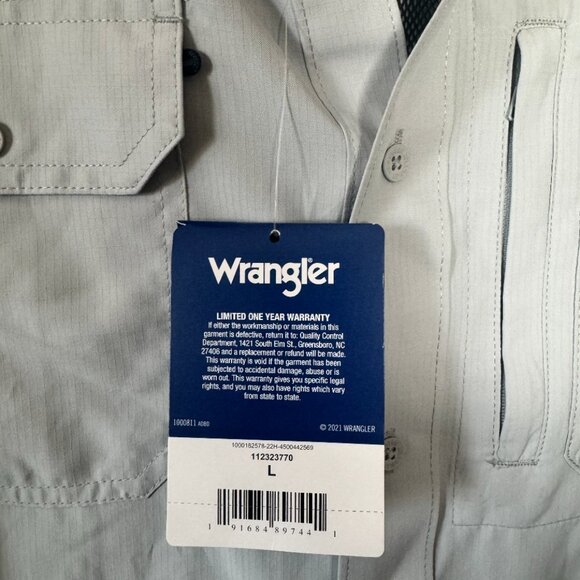 NWT Men's Wrangler Performance Shirt in Light Gray - Picture 4 of 5